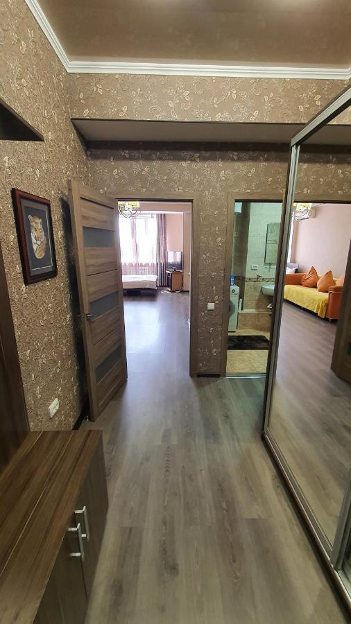 Orange Apartment With Panoramic View Бишкек Экстерьер фото