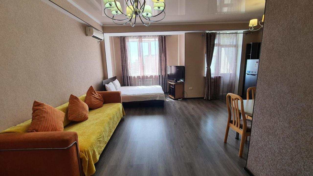 Orange Apartment With Panoramic View Бишкек Экстерьер фото