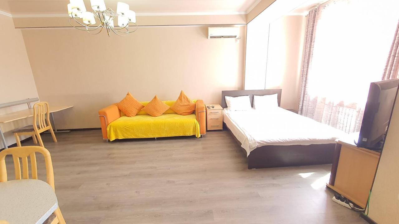 Orange Apartment With Panoramic View Бишкек Экстерьер фото